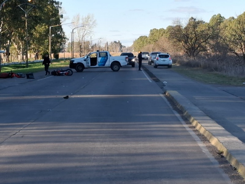 Falleci un motociclista en un violento choque